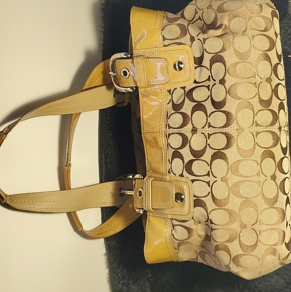 Authentic Coach Bag - Picture 2 of 16